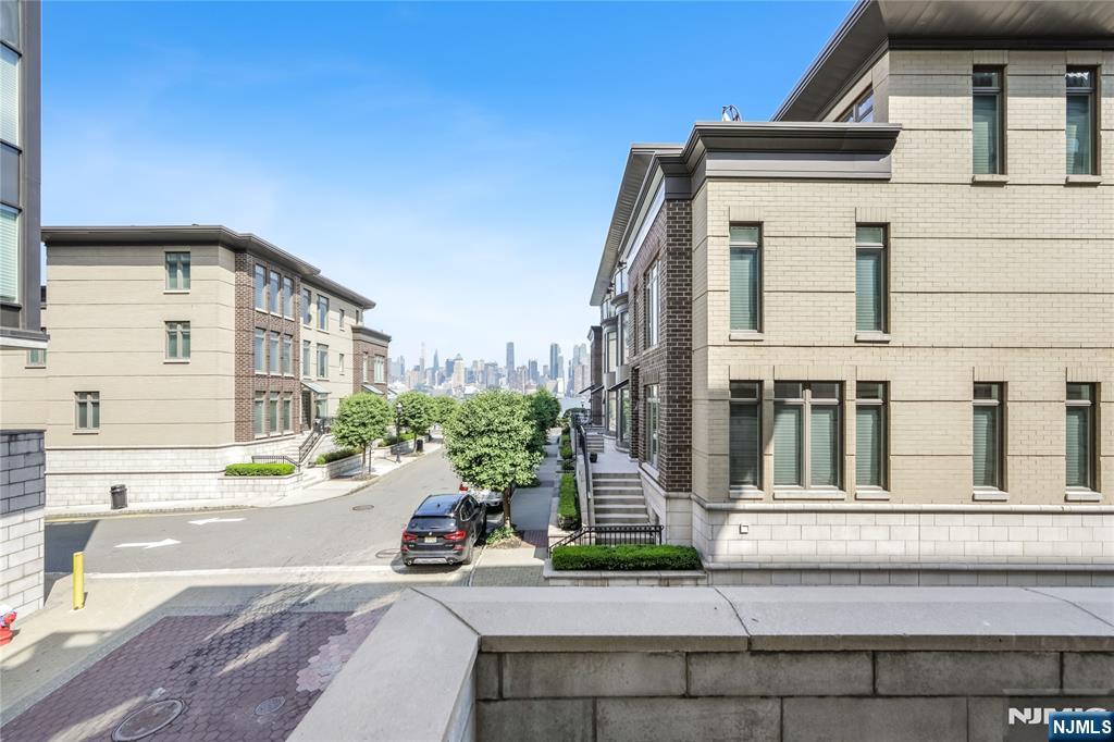 20 Cambridge Way