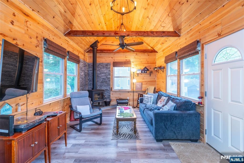 59 Voorhis Place