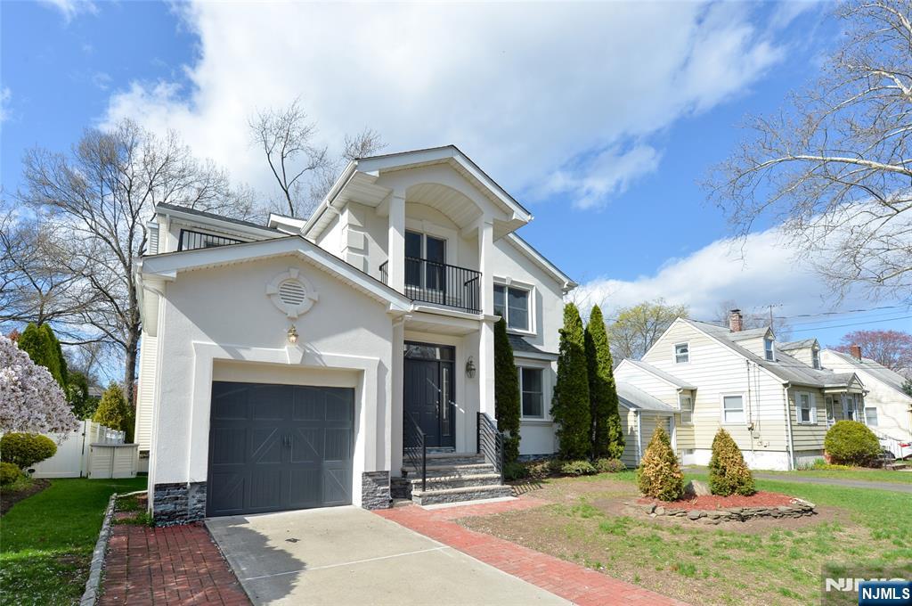 3013 High Street