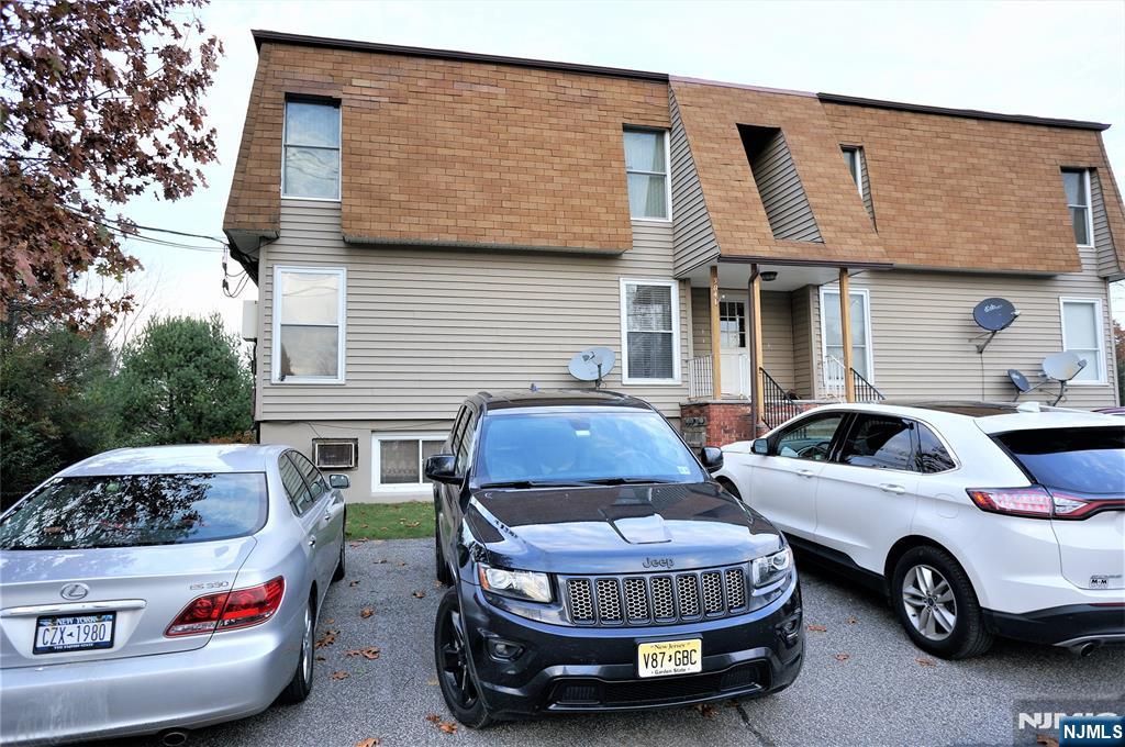 384 Lake Shore South/ Ne C, Montague, New Jersey - 2 Bedrooms  
1 Bathrooms - 