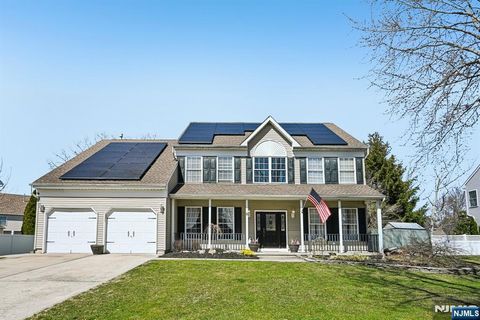 Photo of 5 Forest View Drive, Berkeley, NJ 08721 (MLS # 26008517)