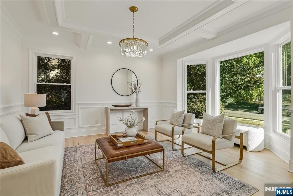 Photo of 2 Kinzel Lane, West Orange, NJ 07052 (MLS # 25035669)