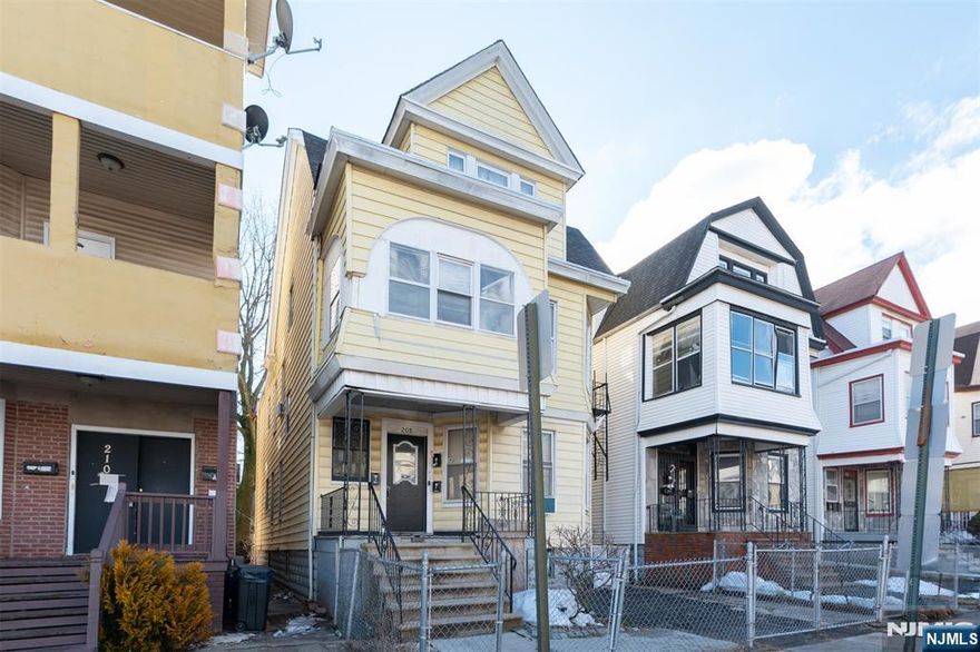 Three Unit Investment Opportunity in East Orange! Excellent opportunity to own a legal three-unit home in East Orange, offering a total of 5 bedrooms across three units. Whether you are an investor seeking strong rental potential or an owner-occupant looking to live in one unit while generating income from the others, this property presents versatility and value. Each unit provides functional layouts with comfortable living spaces and ample natural light. The multi-unit configuration offers flexibility for rental income, or long-term portfolio growth. An added bonus is off-street parking for one car in the front of the property, a valuable convenience. Located in East Orange, Essex County, the property benefits from convenient access to major highways, public transportation, and nearby NJ Transit train stations with direct service to Newark and New York City. East Orange continues to attract buyers and investors due to its proximity to Downtown Newark, the Garden State Parkway, and ongoing redevelopment throughout the area. Close to parks, schools, shopping, and dining, this property is well-positioned for both tenants and commuters alike. Don't miss this opportunity to invest in a growing Essex County community. Schedule your showing today!