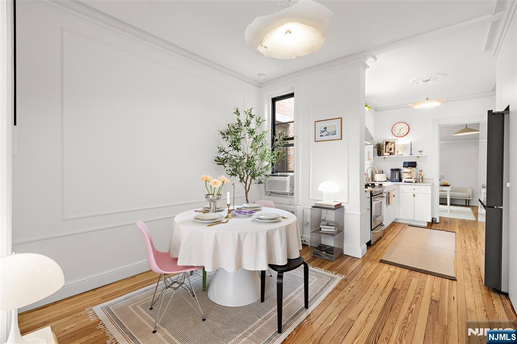 1110 Park Avenue 5L