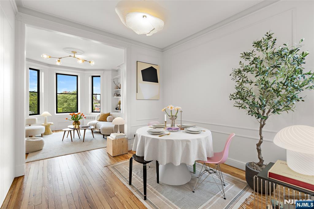 1110 Park Avenue 5L
