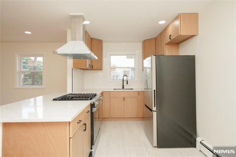 Photo of 41 River Edge Rd #2L, River Edge, NJ 07661 (MLS # 26022047)