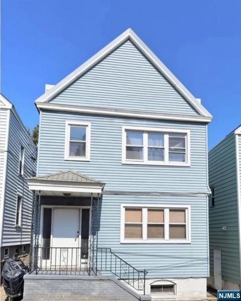 Photo of 329 Columbia Ave #1st flr, Jersey City, NJ 07307 (MLS # 26009417)