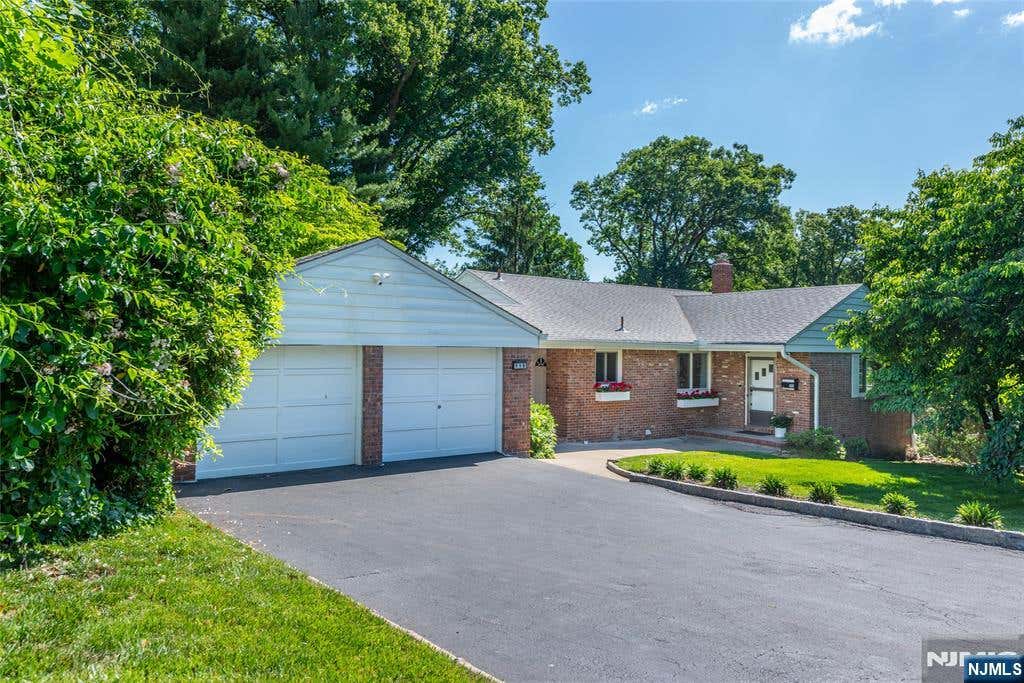Photo of 110 Woodlawn Avenue, Clifton, NJ 07013 (MLS # 26020515)