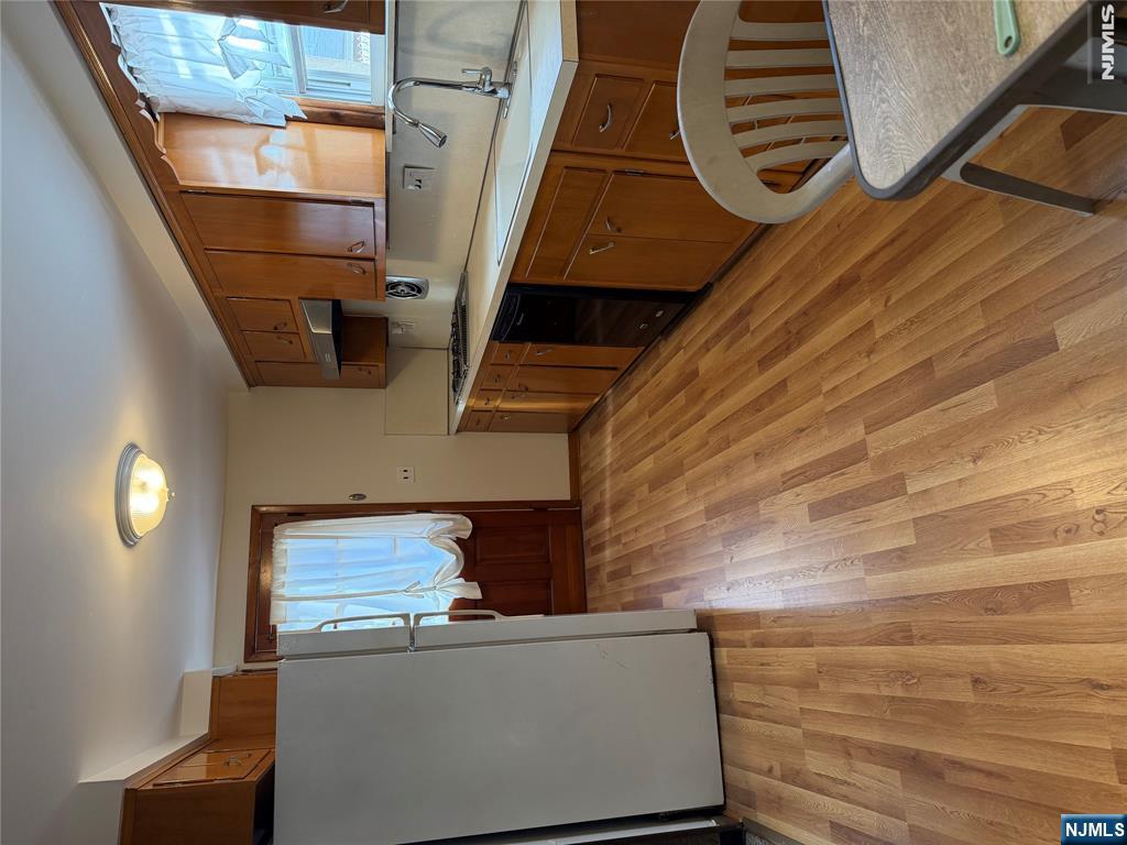 225 Front Street Ground Floor