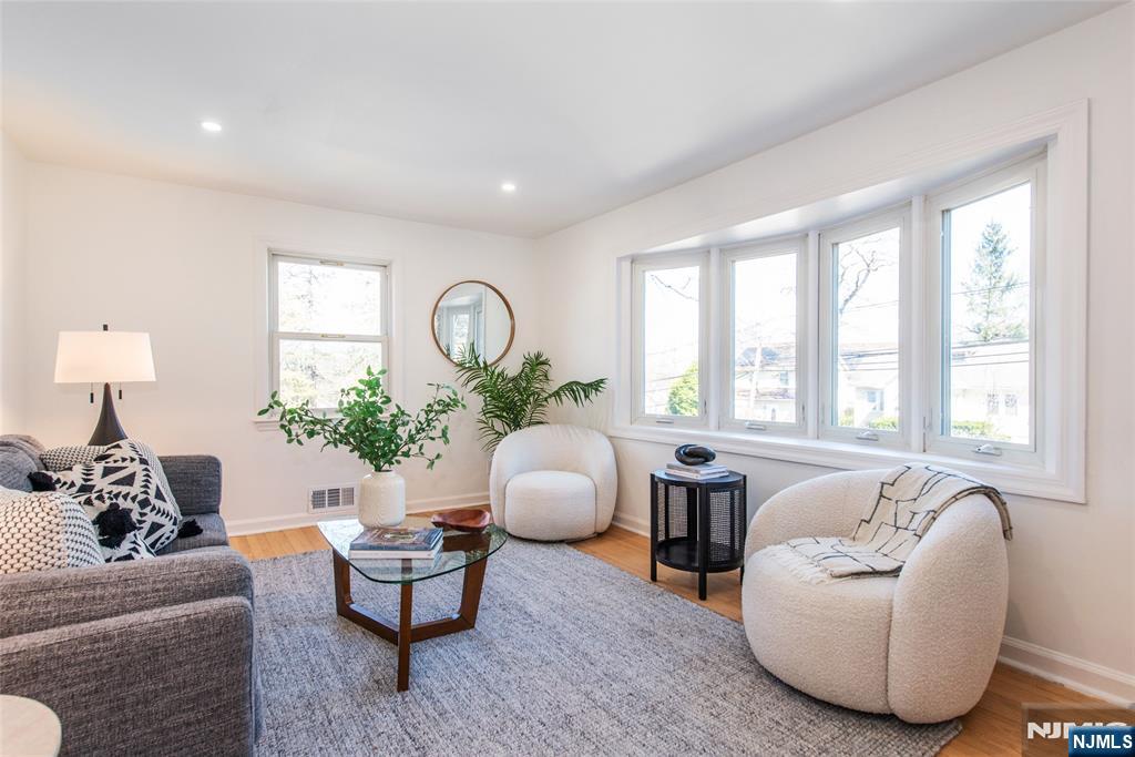 520 Eagle Rock Avenue