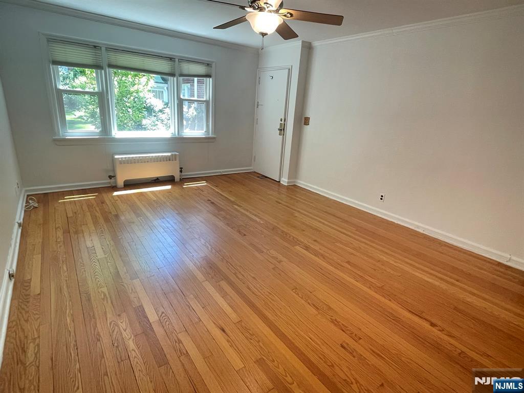 151 E Palisade Avenue B-5