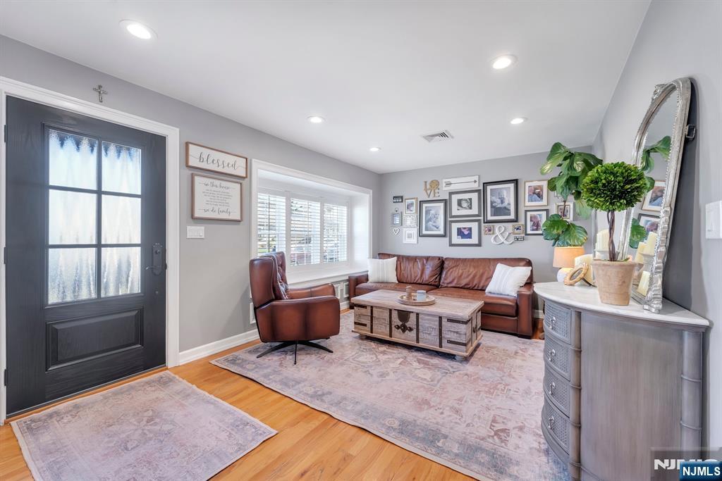 23 Bella Vista Avenue