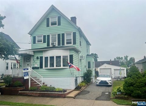 327 Madison Street Carlstadt NJ 07072