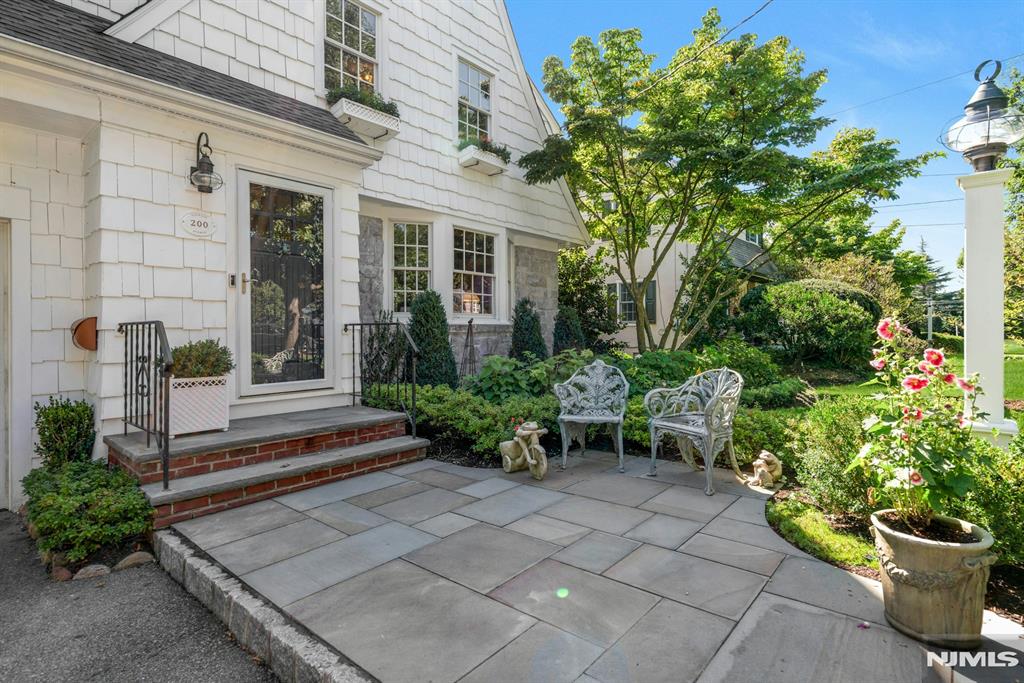 200 Elmwood Avenue
