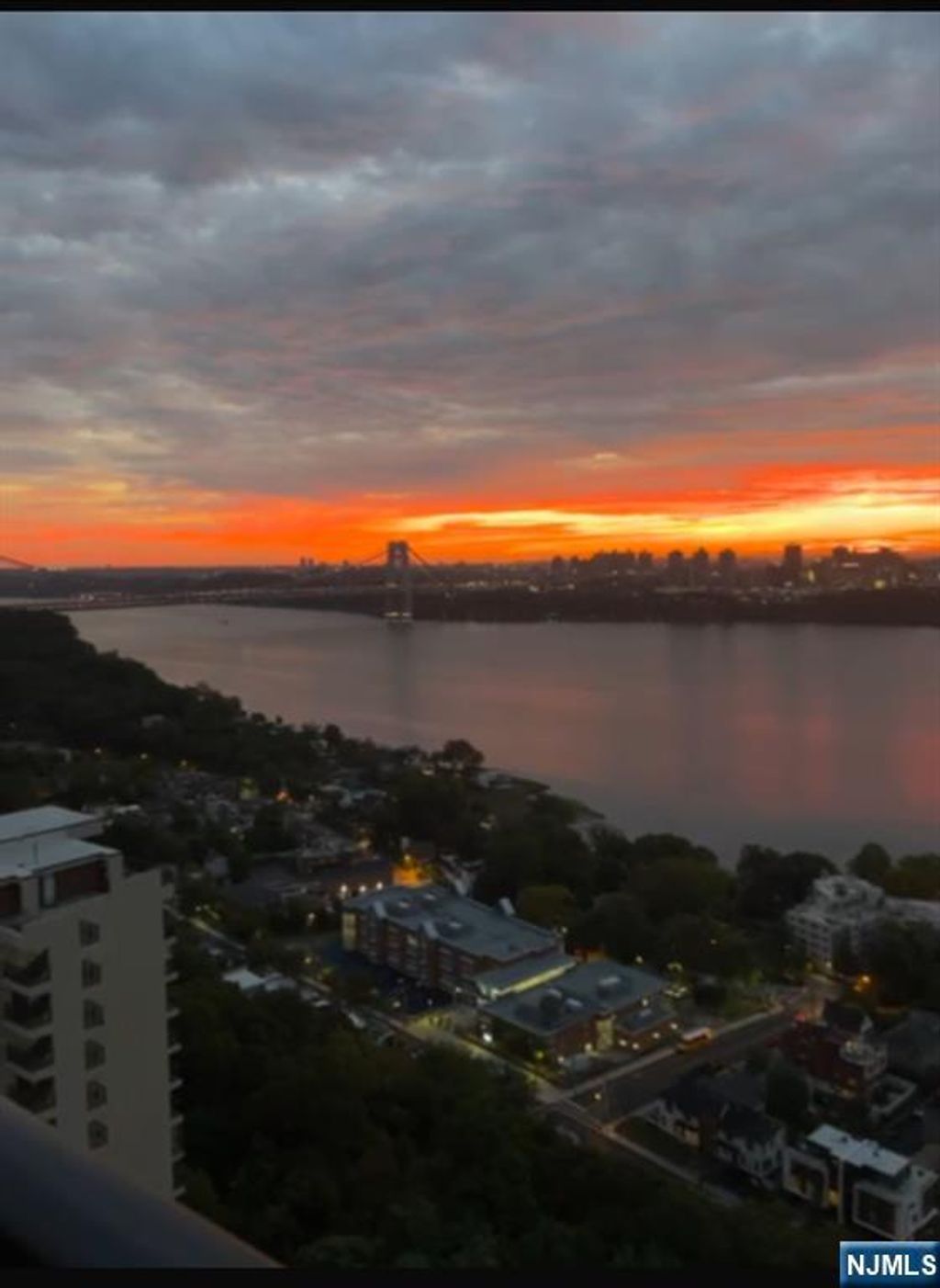 Photo of 6 Horizon Road #2207, Fort Lee, NJ 07024 (MLS # 25034858)