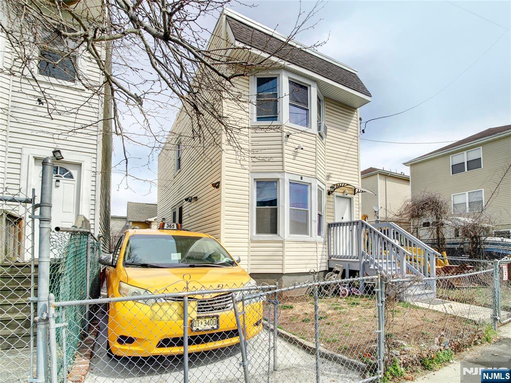 301 Nye Avenue