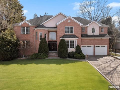 50 Arnold Closter NJ 07624
