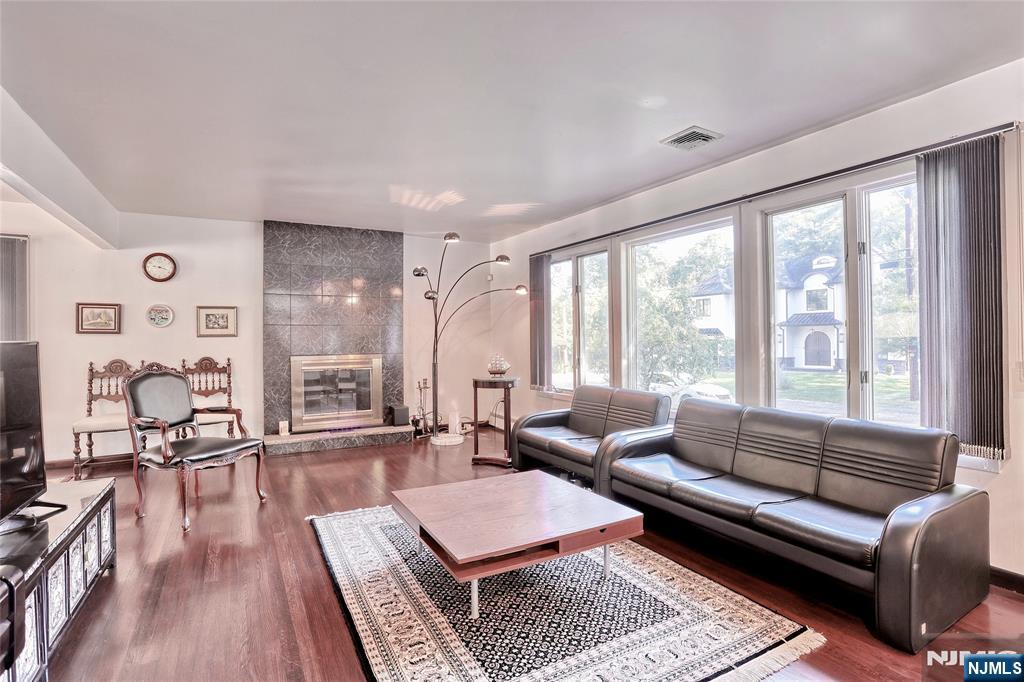 45 Demarest Avenue