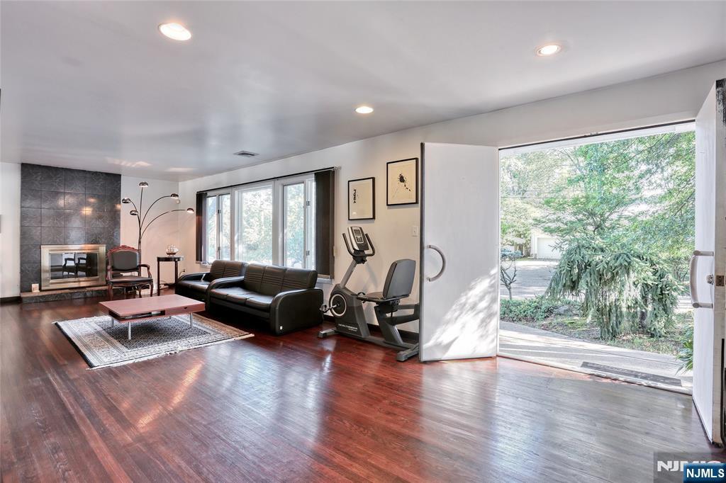 45 Demarest Avenue