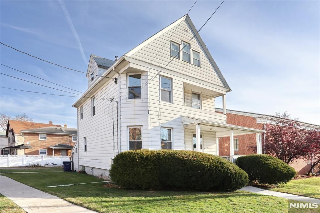 Photo of 280 Central Avenue, Hackensack, NJ 07601 (MLS # 25041942)