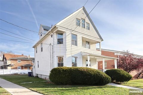 Photo of 280 Central Avenue, Hackensack, NJ 07601 (MLS # 25041942)