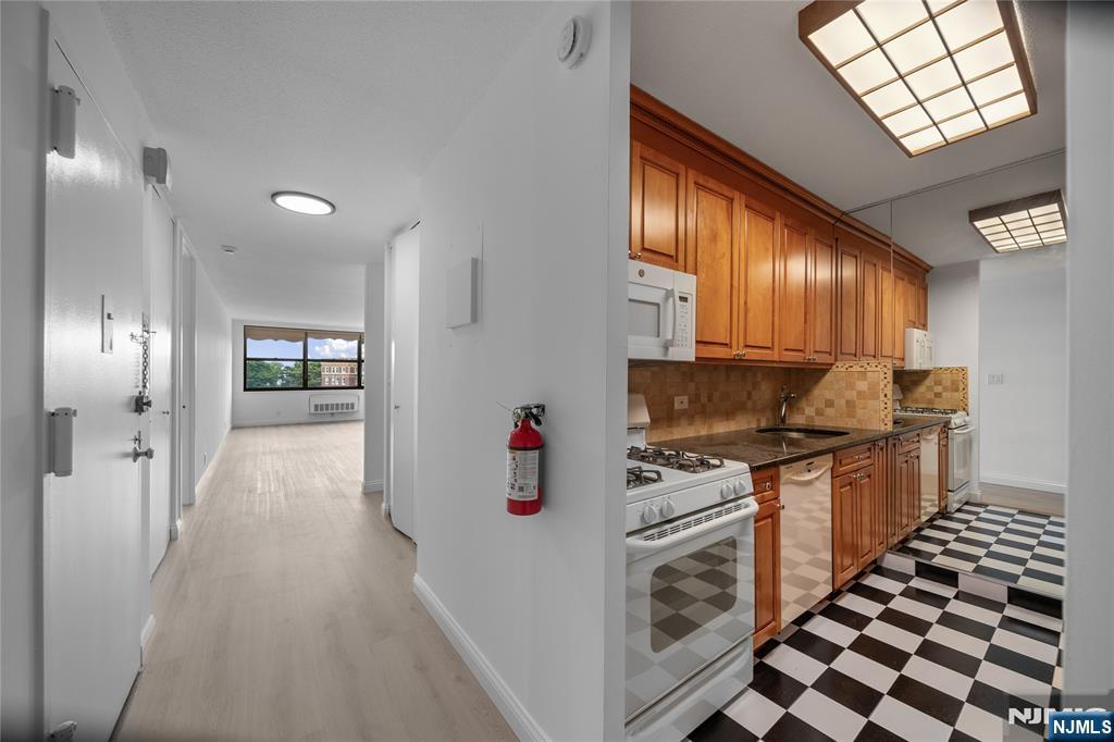 7000 Kennedy Boulevard 25F