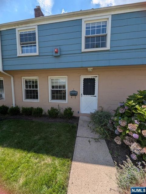 715 Cedar Lane Teaneck NJ 07666