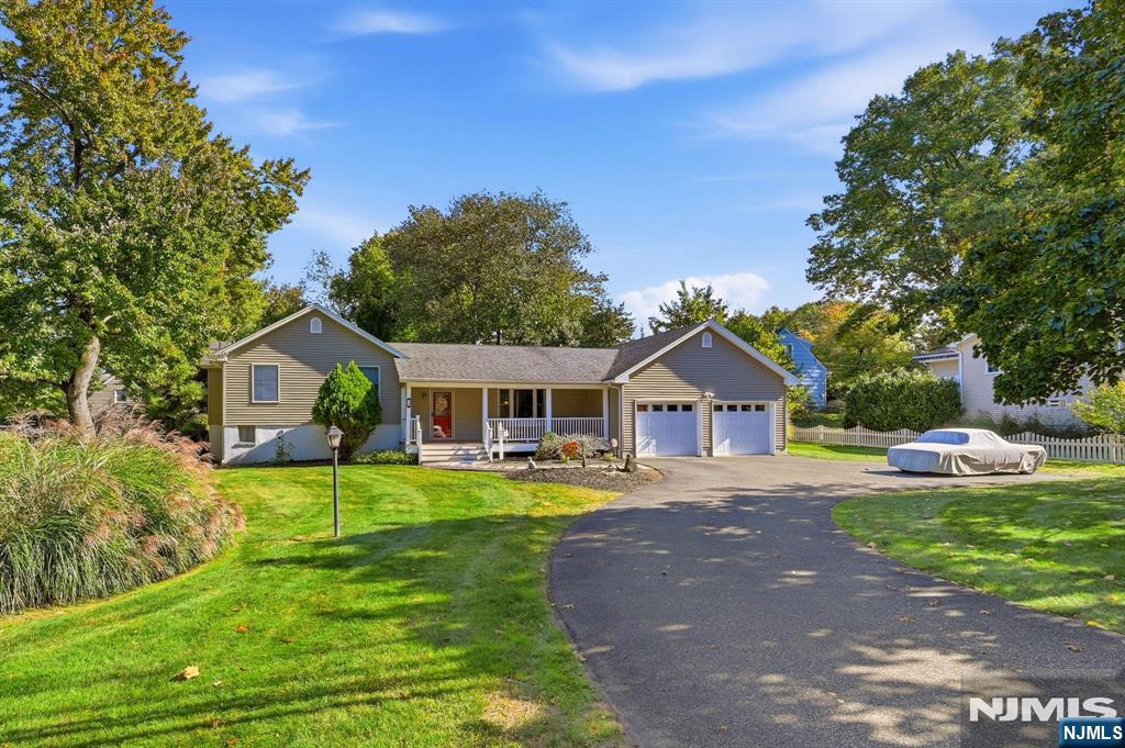 8 N 1st Street