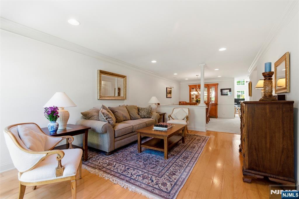 69 Magnolia Way