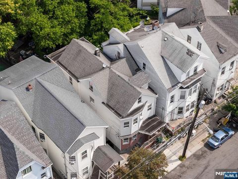 Photo of 109 Lyon Street, Paterson, NJ 07524 (MLS # 25018729) Photo of 109 Lyon Street, Paterson, NJ 07524 (MLS # 25018729)