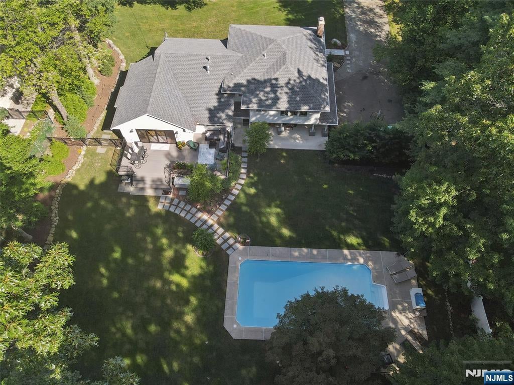734 Willow Run