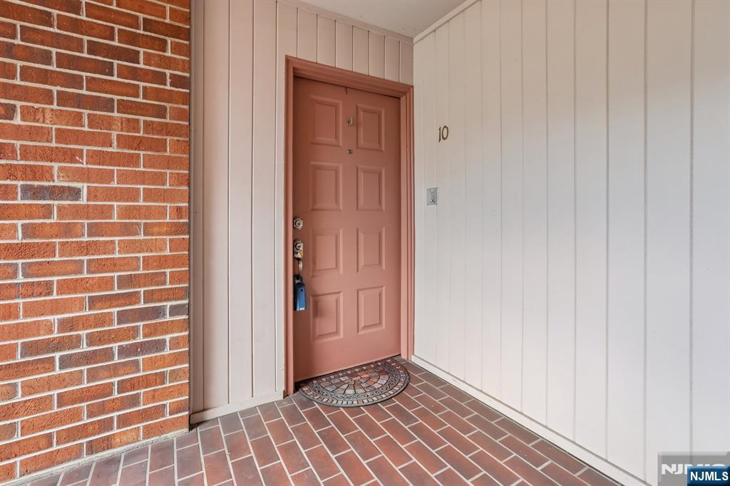 10 Wadsworth Court 510