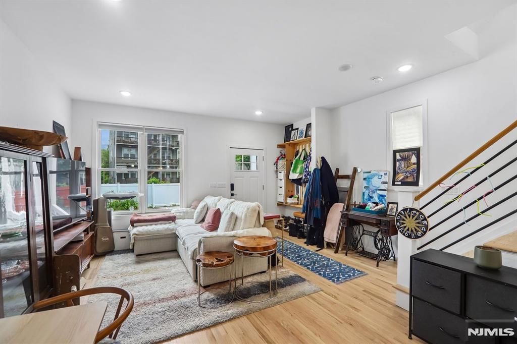 15 Wheeler Street B