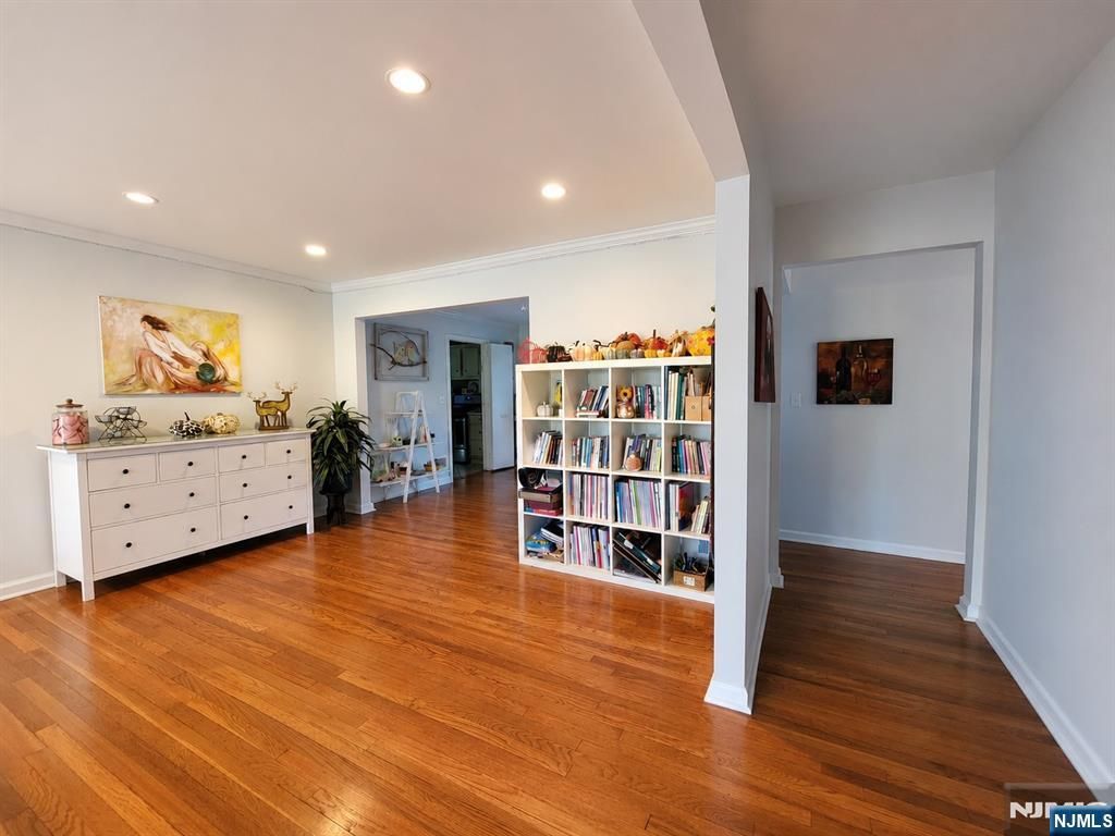 Photo of 20 Elmwood Terrace, Cresskill, NJ 07626 (MLS # 26016885)