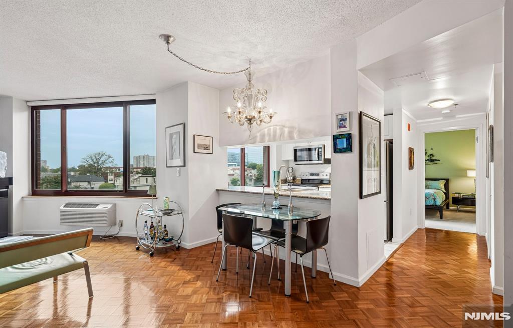 100 Old Palisade Road 1801