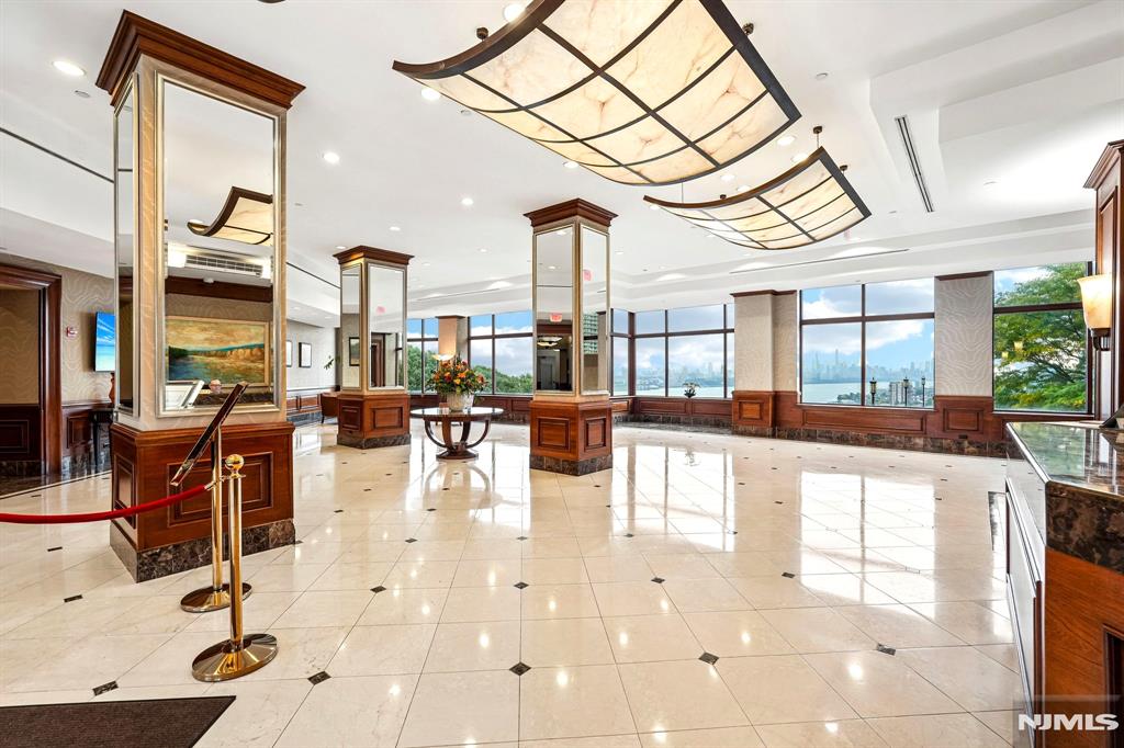 100 Old Palisade Road 1801