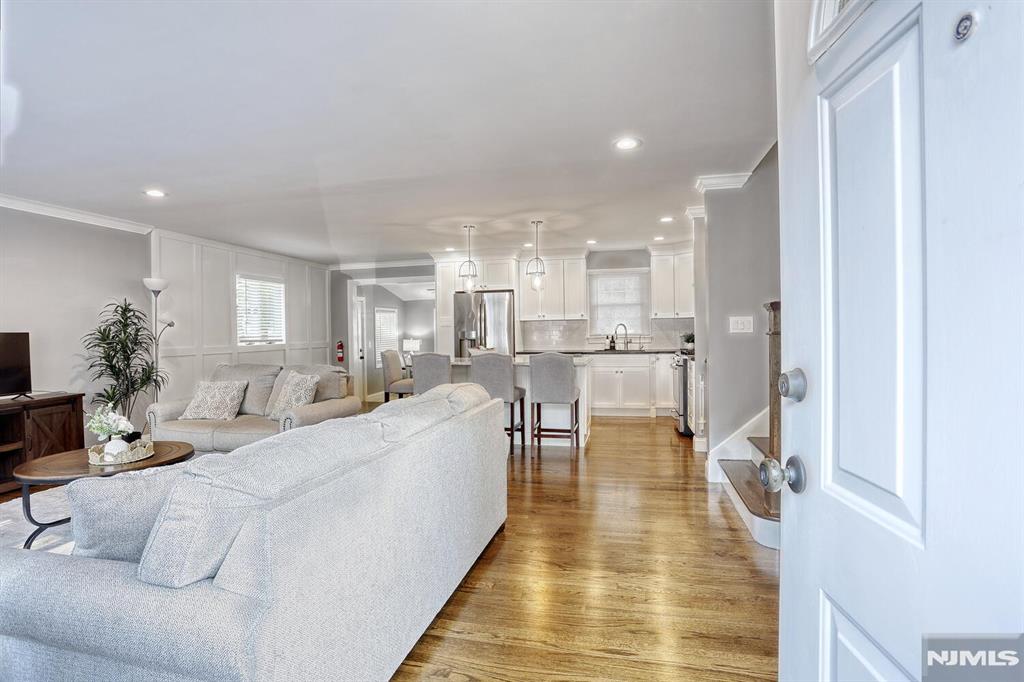36 Hemlock Street