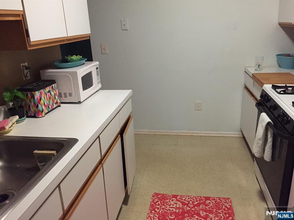 2088 Edward Court