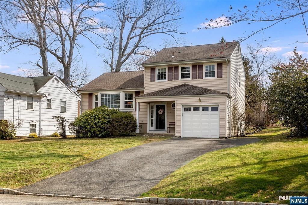 Photo of 43 Forest Road, Cedar Grove, NJ 07009 (MLS # 26011387)