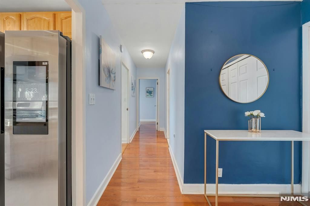 Photo of 6600 JFK Blvd E #21K, West New York, NJ 07093 (MLS # 25037500)