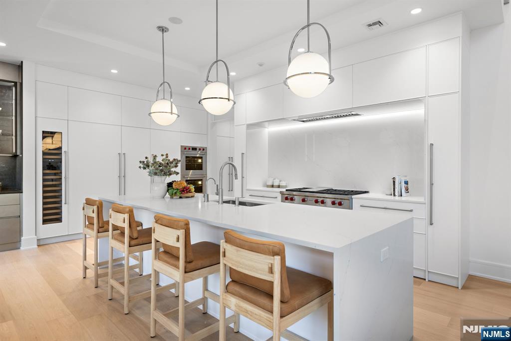 2 Stone Bridge Court