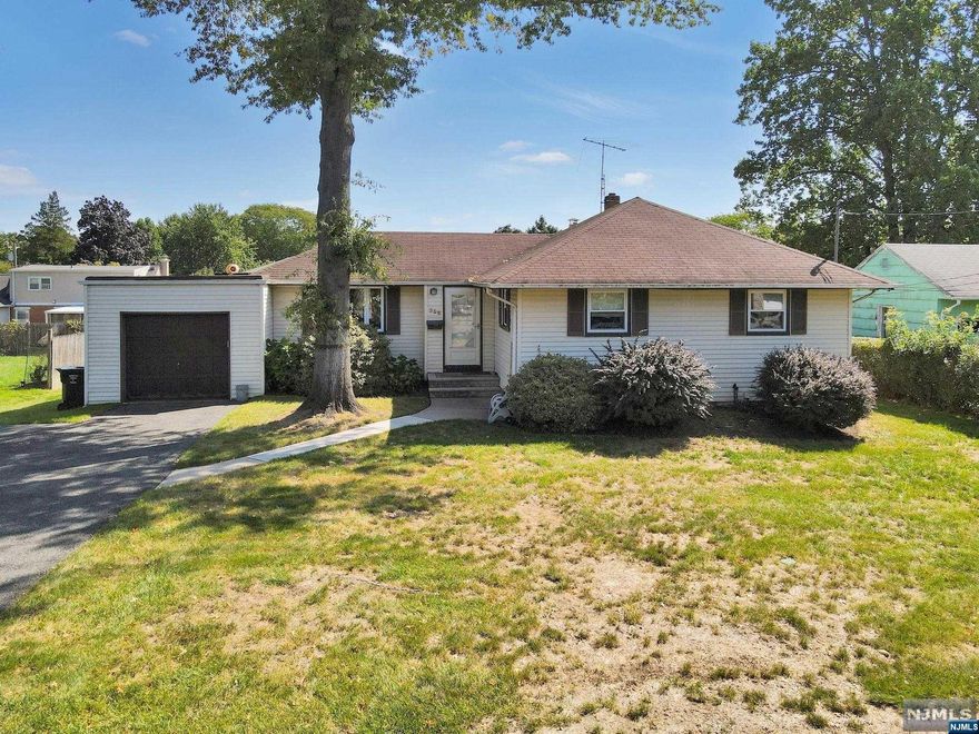 Builders bring your plans and tap into the incredible Paramus market. Featuring a ranch style home with a full basement on a flat lot with no easements. Great neighborhood near all the main highways, less than 15 minutes to the GWB, close to the malls and restaurants, and amazing blue ribbon schools. Convenient location for commuters who need access to the NYC bus. Home sold as is and any town inspections prior to closing are the responsibility of the buyer. Get in on this great opportunity now and close quickly!