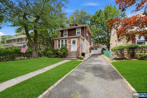 Photo of 112 Grove Avenue, Verona, NJ 07044 (MLS # 26023459)