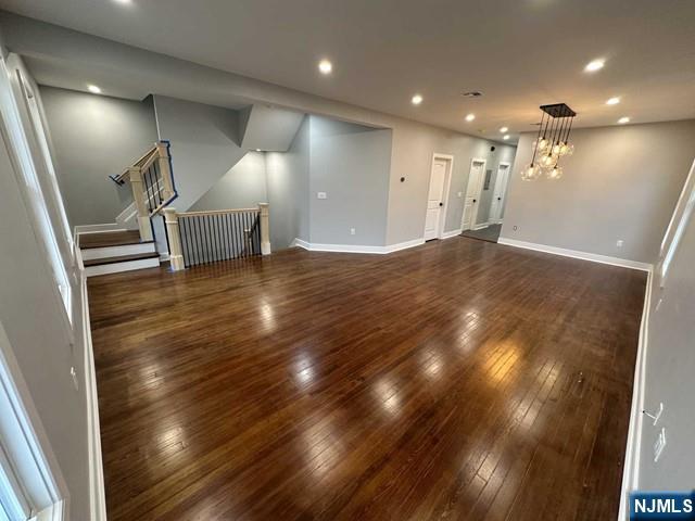 Hawthorne, New Jersey 07506, United States, 4 Bedrooms Bedrooms, ,2 BathroomsBathrooms,Residential,Pending,77251