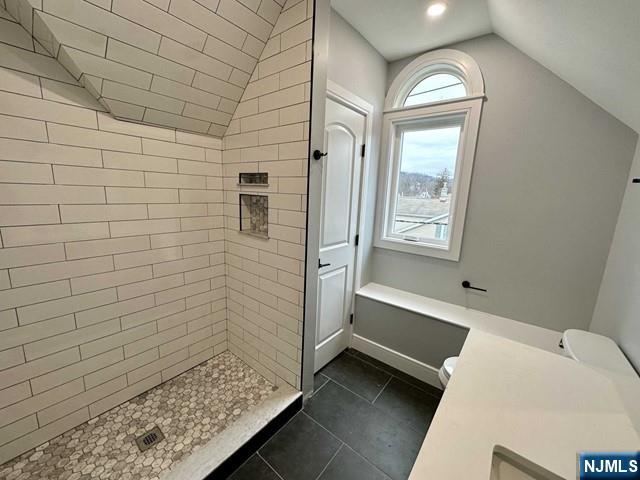 Hawthorne, New Jersey 07506, United States, 4 Bedrooms Bedrooms, ,2 BathroomsBathrooms,Residential,Pending,77251