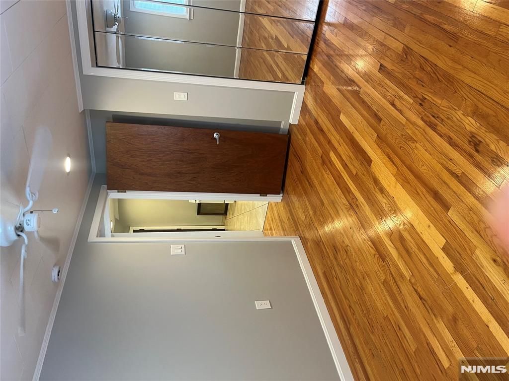 Wood Ridge, New Jersey 07075, United States, 1 Bedroom Bedrooms, ,1 BathroomBathrooms,Residential,Active,88831