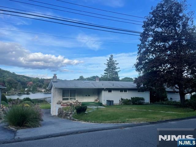313 High Crest Drive