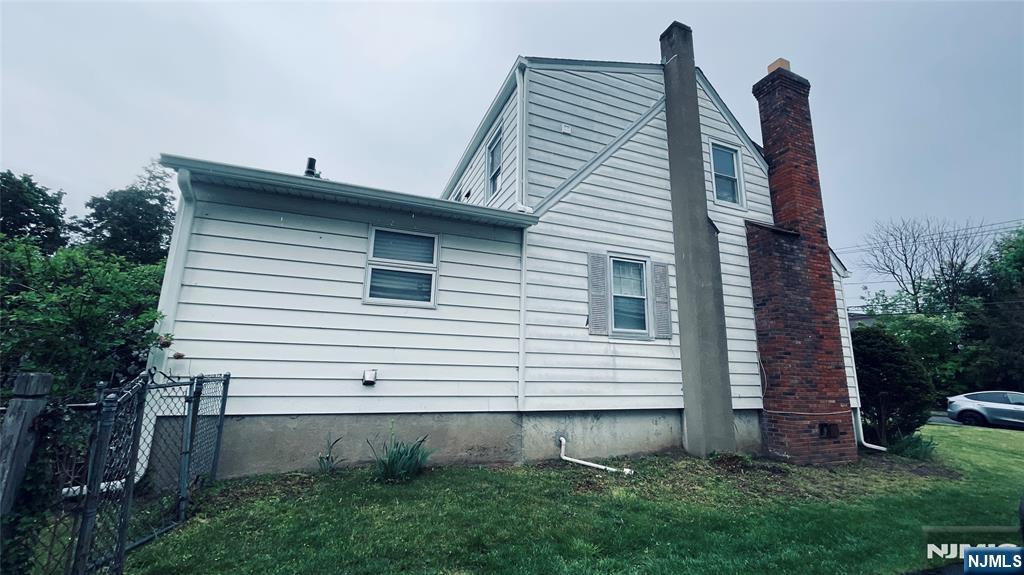 86 Walnut Street