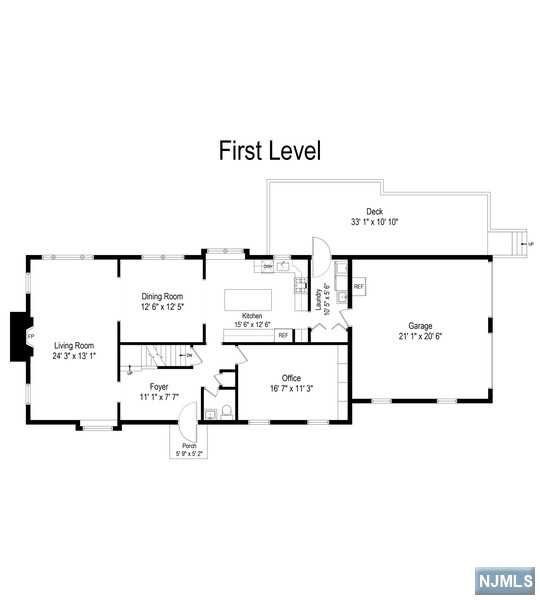 Main image without alt text