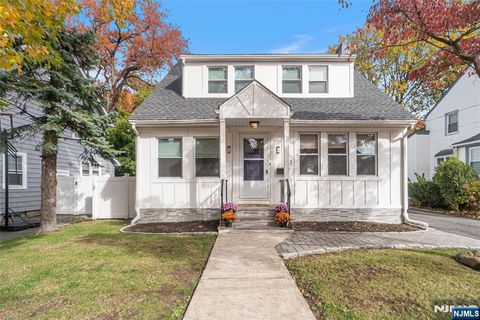Photo of 543 Sagamore Avenue, Teaneck, NJ 07666 (MLS # 25039397)